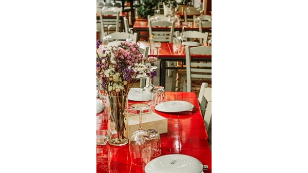 Το S.Pellegrino και το Acqua Panna μας προτείνουν το "Villa Incognito"